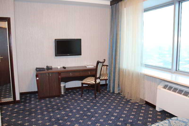 Royal Palace Hotel Almatý Exterior foto